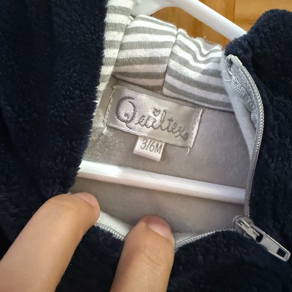 Quiltex Bear-Themed One Piece - Black and Gray - Picture 3 of 6